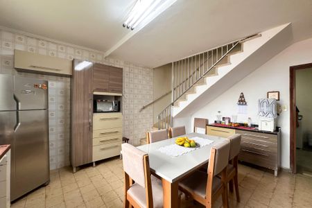 Casa à venda com 138m², 3 quartos e 2 vagasCozinha