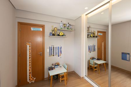 Apartamento à venda com 104m², 2 quartos e 2 vagas Apartamento à venda com 104m², 2 quartos e 2 vagasQuarto