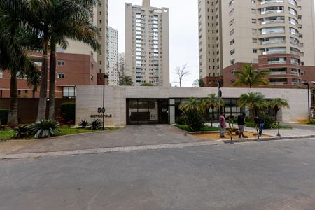 Apartamento à venda com 104m², 2 quartos e 2 vagas Apartamento à venda com 104m², 2 quartos e 2 vagasFachada