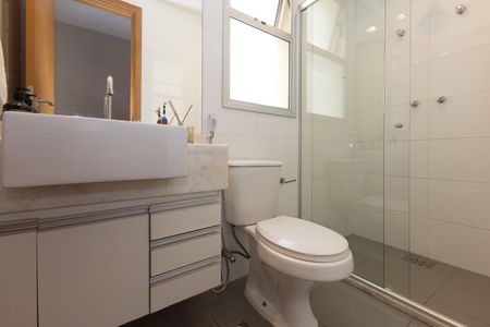 Apartamento à venda com 104m², 2 quartos e 2 vagas Apartamento à venda com 104m², 2 quartos e 2 vagasBanheiro