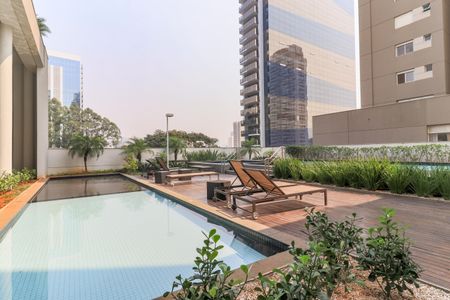 Apartamento à venda com 49m², 1 quarto e 1 vagaÁrea comum - Piscina