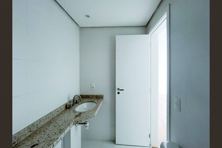 Apartamento para alugar com 122m², 2 quartos e 2 vagasBanheiro Social