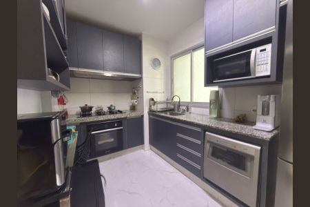 Apartamento à venda com 4 quartos, 108m² em Buritis, Belo Horizonte