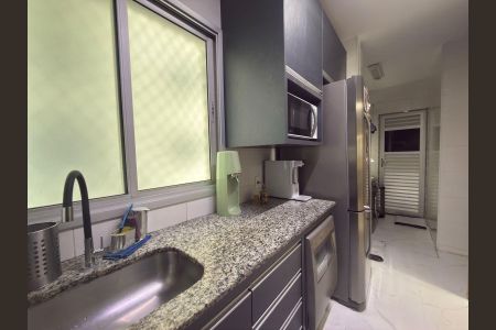 Apartamento à venda com 4 quartos, 108m² em Buritis, Belo Horizonte