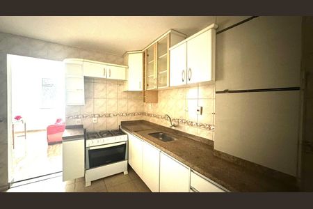 Apartamento à venda com 85m², 3 quartos e 1 vagaCozinha 