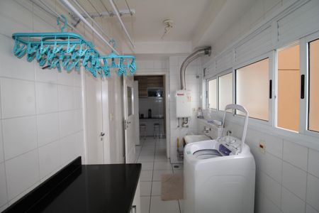 Apartamento à venda com 143m², 3 quartos e 2 vagasÁrea de Serviço