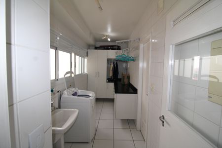 Apartamento à venda com 143m², 3 quartos e 2 vagasÁrea de Serviço