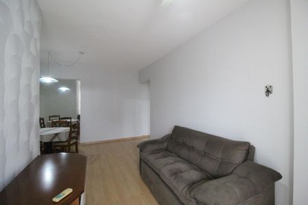 Sala de apartamento para alugar com 2 quartos, 78m² em Barra da Tijuca, Rio de Janeiro