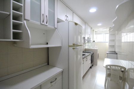 Apartamento para alugar com 78m², 2 quartos e 1 vagaCozinha