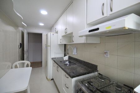 Apartamento para alugar com 78m², 2 quartos e 1 vagaCozinha