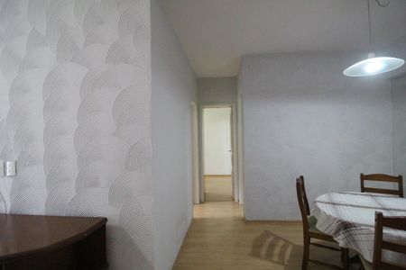 Sala - Corredor de apartamento para alugar com 2 quartos, 78m² em Barra da Tijuca, Rio de Janeiro
