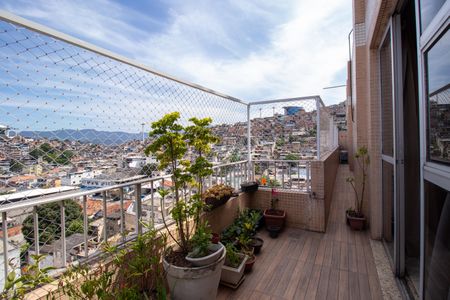 Apartamento à venda com 240m², 3 quartos e 2 vagasVaranda da Sala