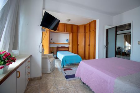 Apartamento à venda com 240m², 3 quartos e 2 vagasSuíte