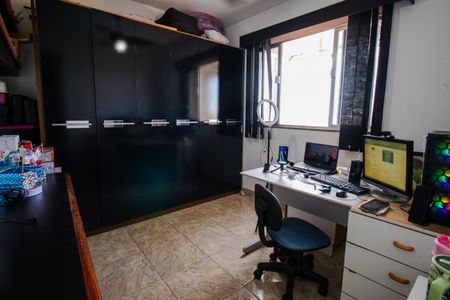 Apartamento à venda com 240m², 3 quartos e 2 vagasQuarto 1