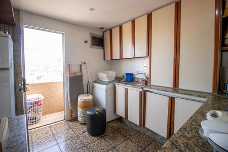 Apartamento à venda com 240m², 3 quartos e 2 vagasÁrea de Serviço