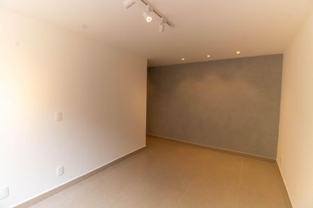 Sala de apartamento para alugar com 2 quartos, 56m² em Santa Rosa, Niterói