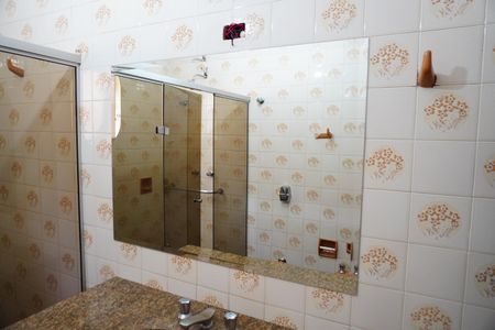 Casa para alugar com 313m², 3 quartos e 4 vagasBanheiro 3