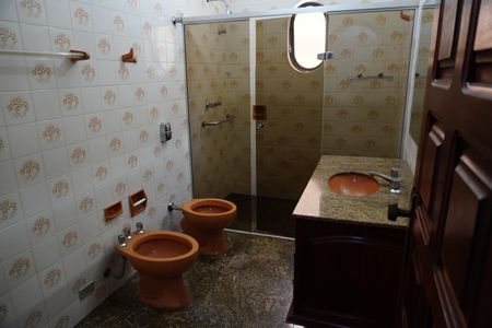 Casa para alugar com 313m², 3 quartos e 4 vagasBanheiro 3