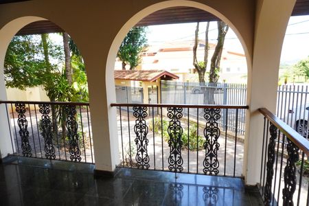 Casa para alugar com 313m², 3 quartos e 4 vagasSacada