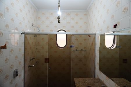 Casa para alugar com 313m², 3 quartos e 4 vagasBanheiro 2