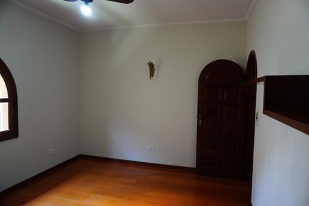 Casa para alugar com 313m², 3 quartos e 4 vagasQuarto 2