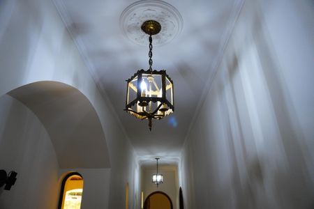 Casa para alugar com 313m², 3 quartos e 4 vagasCorredor