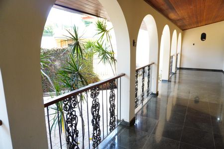 Casa para alugar com 313m², 3 quartos e 4 vagasSacada