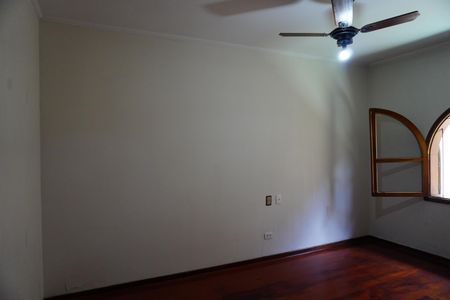 Casa para alugar com 313m², 3 quartos e 4 vagasQuarto 3