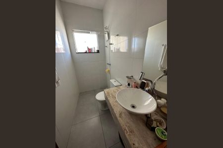 Banheiro de casa à venda com 2 quartos, 105m² em Jardim Imperial, Lagoa Santa