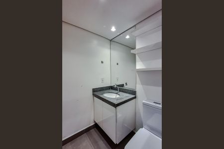 Banheiro de kitnet/studio para alugar com 1 quarto, 21m² em Vila Mariana, São Paulo