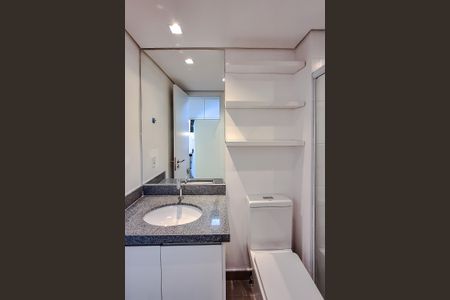Banheiro de kitnet/studio para alugar com 1 quarto, 21m² em Vila Mariana, São Paulo