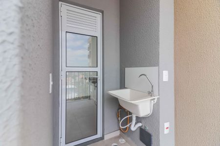 Apartamento para alugar com 41m², 2 quartos e 1 vaga Apartamento para alugar com 41m², 2 quartos e 1 vagaVaranda e Lavanderia