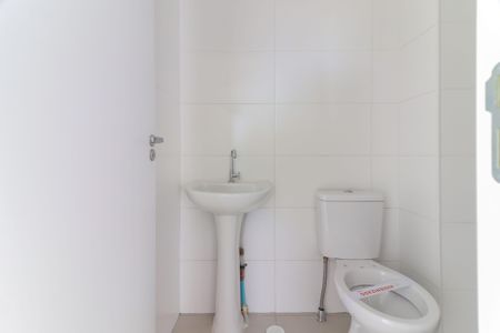 Apartamento para alugar com 41m², 2 quartos e 1 vaga Apartamento para alugar com 41m², 2 quartos e 1 vagaBanheiro