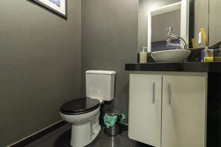 Apartamento à venda com 100m², 2 quartos e 1 vagaLavabo