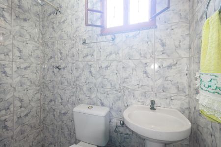 Casa para alugar com 240m², 2 quartos e 2 vagasBanheiro 2