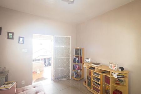 Sala de casa para alugar com 2 quartos, 240m² em Campo Grande, Rio de Janeiro