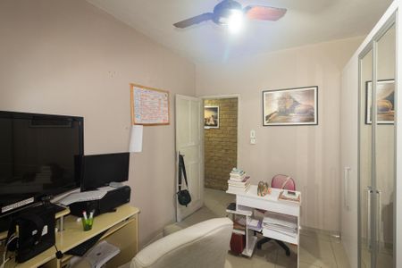 Casa para alugar com 240m², 2 quartos e 2 vagasQuarto 2