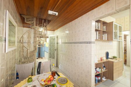 Casa para alugar com 240m², 2 quartos e 2 vagasCopa