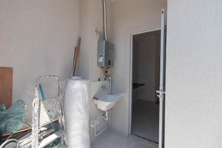 Apartamento à venda com 81m², 3 quartos e 1 vagaÁrea de Serviço