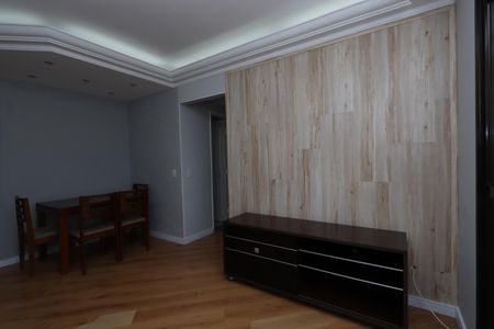 Apartamento para alugar com 70m², 3 quartos e 1 vagaSala