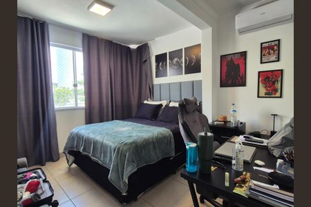 Casa de condomínio à venda com 350m², 4 quartos e 3 vagas Casa de condomínio à venda com 350m², 4 quartos e 3 vagasSuíte 2