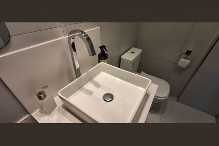 Apartamento à venda com 96m², 3 quartos e 2 vagasBanheiro Social 