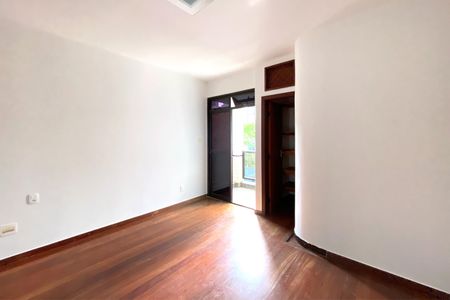 Apartamento para alugar com 130m², 4 quartos e 2 vagas Apartamento para alugar com 130m², 4 quartos e 2 vagasSuite 1