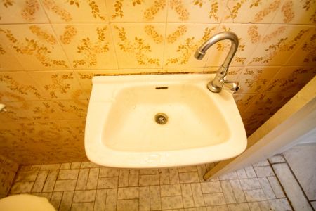 Casa à venda com 155m², 3 quartos e 2 vagas Casa à venda com 155m², 3 quartos e 2 vagasBanheiro de Serviço