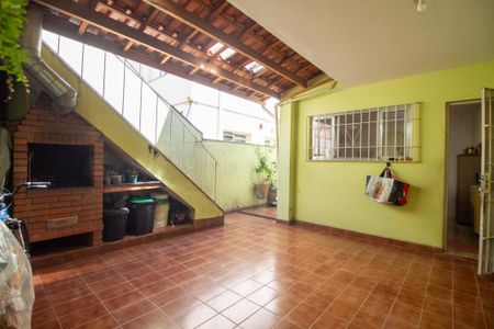 Casa à venda com 155m², 3 quartos e 2 vagas Casa à venda com 155m², 3 quartos e 2 vagasQuintal