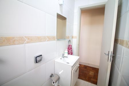 Casa à venda com 155m², 3 quartos e 2 vagas Casa à venda com 155m², 3 quartos e 2 vagasBanheiro 2