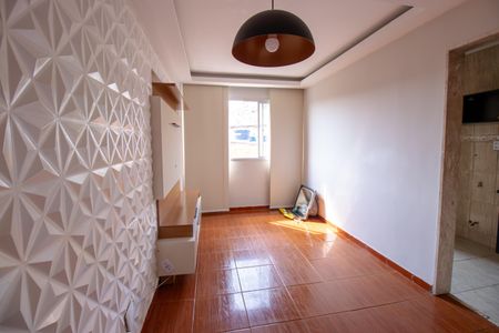 Sala de apartamento para alugar com 2 quartos, 58m² em Olaria, Rio de Janeiro