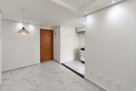 Sala de apartamento para alugar com 2 quartos, 44m² em Vila Satúrnia, Campinas