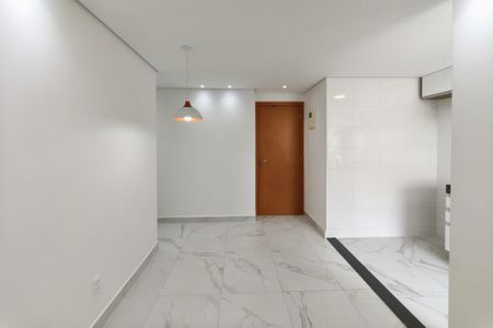 Sala de apartamento para alugar com 2 quartos, 44m² em Vila Satúrnia, Campinas