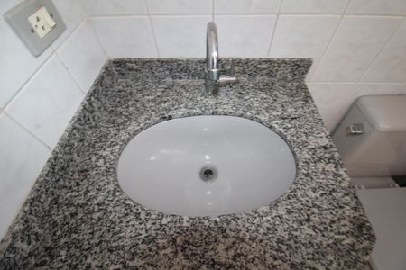 Apartamento para alugar com 72m², 3 quartos e 2 vagasBanheiro 2